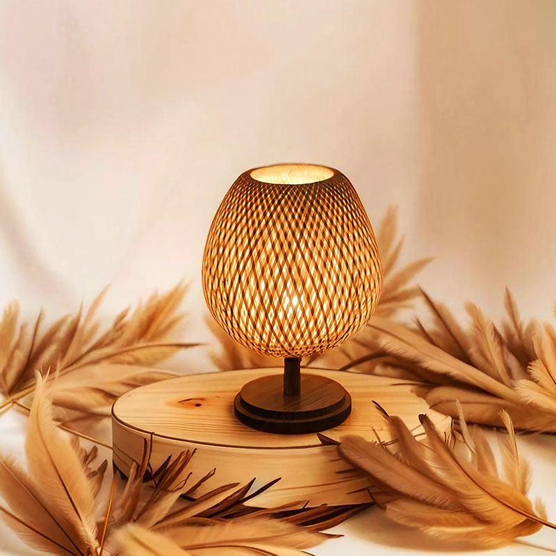 AKARI Rattan & Wood Bedside Lamp – hand-woven bamboo shade, solid wood base, 23x36cm
