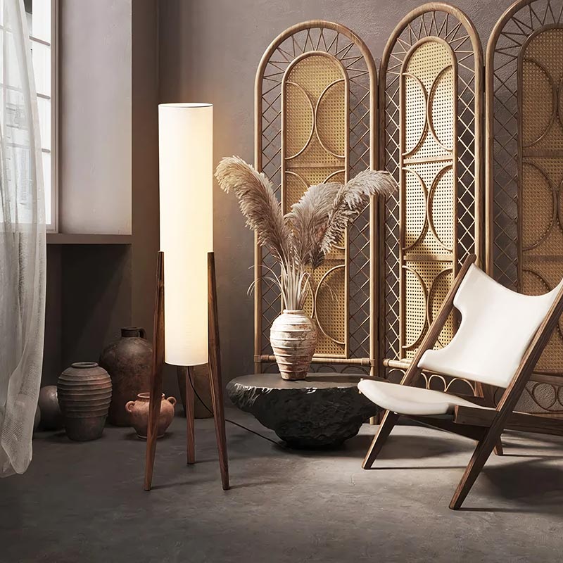 AKARI Tall Lamp in bedroom – 128cm floor-standing bedside lamp, soft fabric glow, E27 LED included