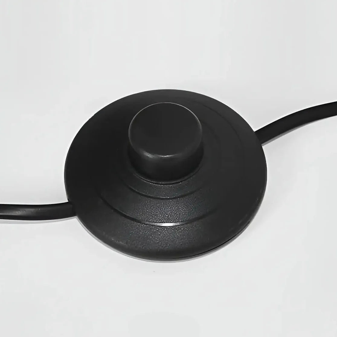 HALO Floor Lamp plug and cable detail – standard UK plug, black cable, floor lamp by LUMA LIGHTS